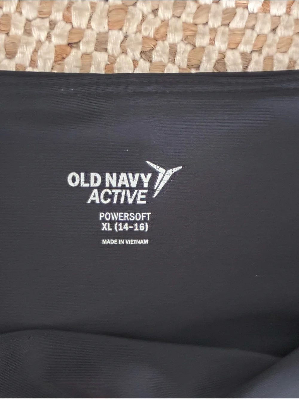 EUC Old Navy Active PowerSoft Leggings Girls XL (14-16) Black High Rise Athletic